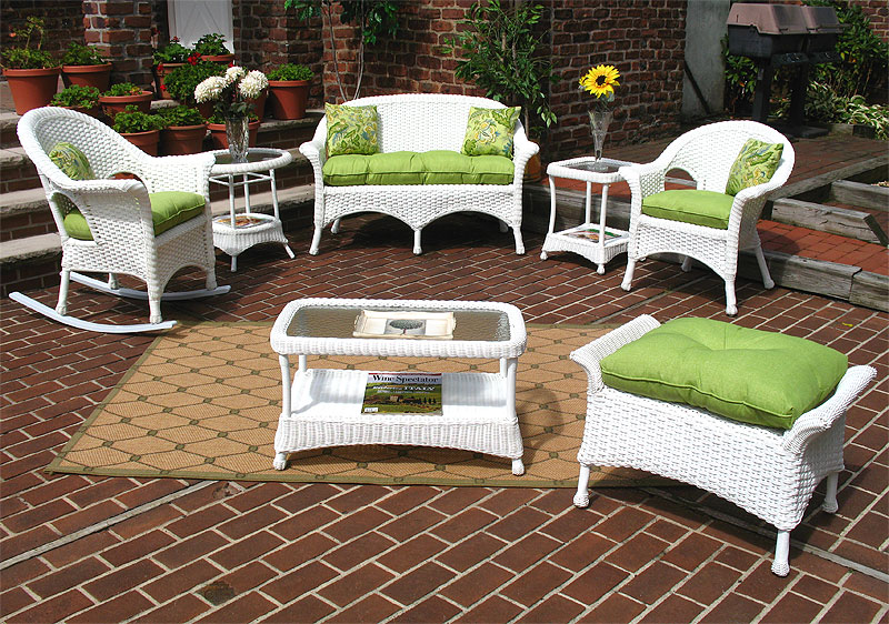 Outdoor Resin Wicker Patio Furniture, White Veranda