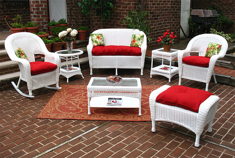  Outdoor Resin Wicker Patio Furniture, White Malibu